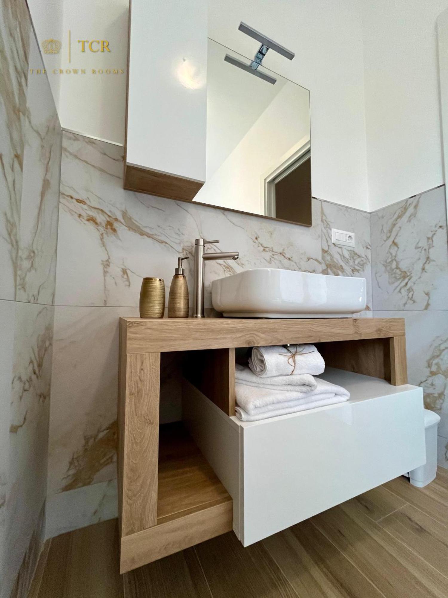The Crown Rooms Alghero Buitenkant foto